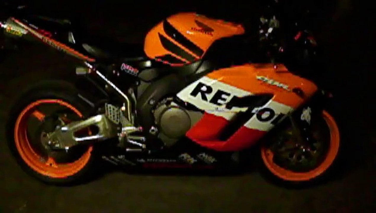 Fireblade Repsol 2