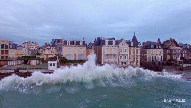 Les Grandes Marées filmées par le drone d'EASY RIDE-Saint-Malo-Bretagne