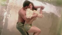 Fans ATTACK - Zarine Khan - For HOT Scenes In Hate Story 3 - HD Video