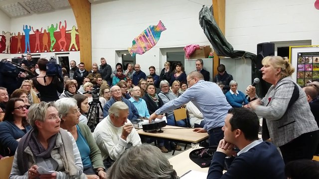 Walcourt: réunion citoyenne agitée sur l'accueil des réfugiés