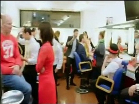 Plate spinner Andrew Van Buren plate spinning on Television Show with Sherrie Hewson and Stephen Mulhern