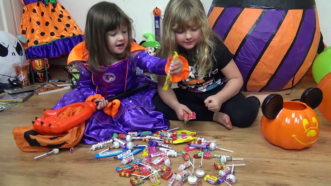 Disney Mickeys Not So Scary Halloween Party Super Giant Surprise Egg Opening Kids Video T