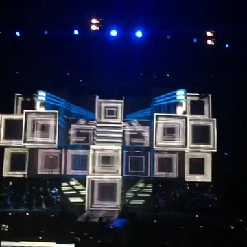 «Safety» (фрагмент) Д.Билан, А.Бон, К.Сергиенко, С.Да Сильва, Е.Сесарев («33», Москва, 27.11.2014) (Galina Vinogradova)