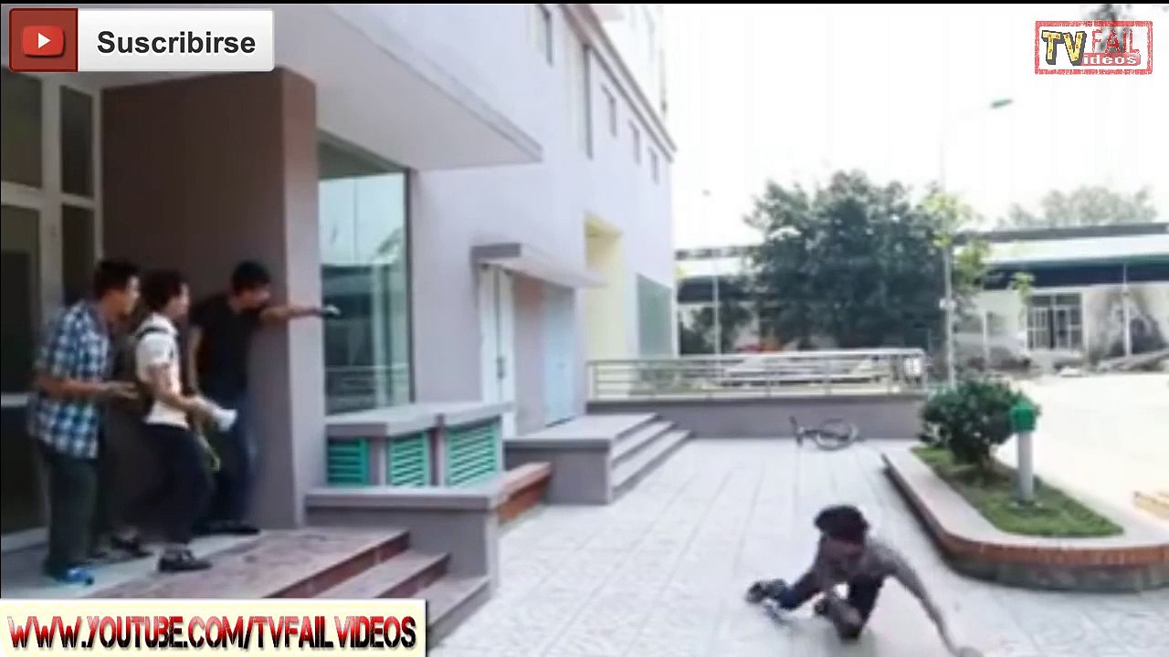 Bromas Callejeras→ Broma en Las Calles Asesinato en la Calle Sustos 2015