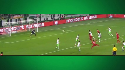 Douglas Costa faz golaço e Bayern avança na Copa da Alemanha