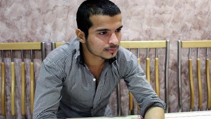 Zeeshan mehar crying on his girl frnd engagement lolx