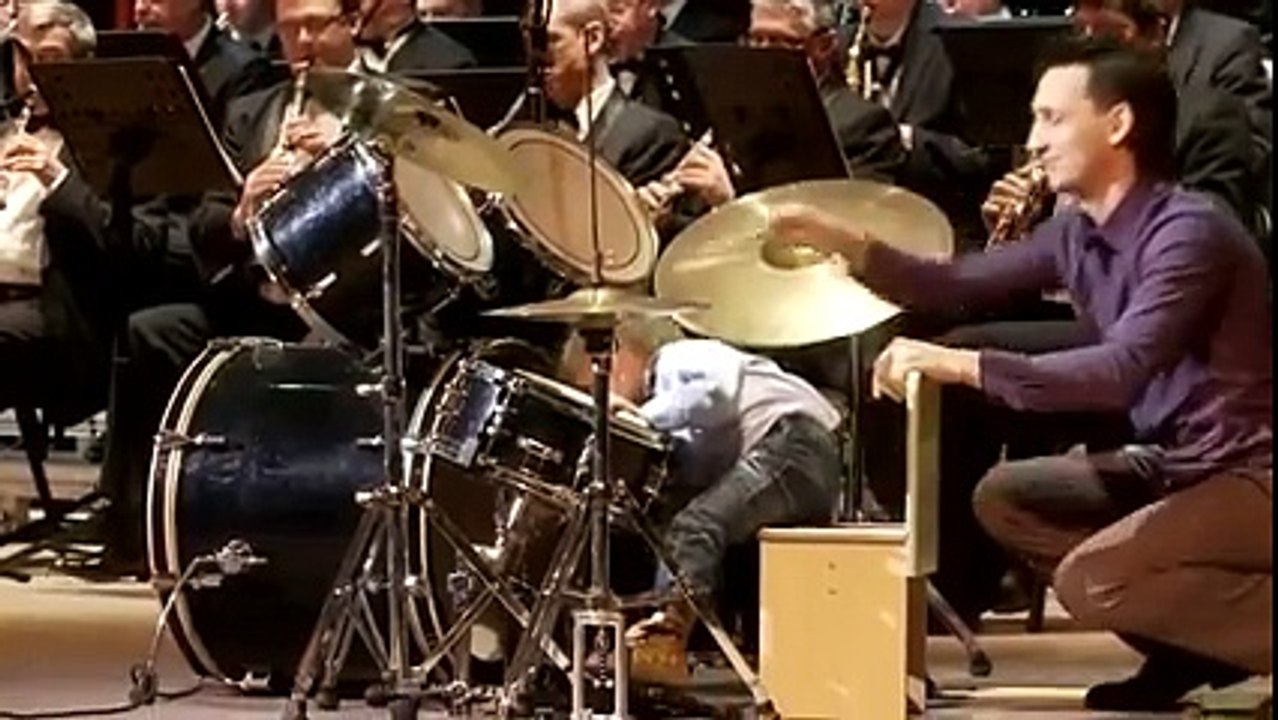 Najmłodszy Perkusista świata - video Dailymotion