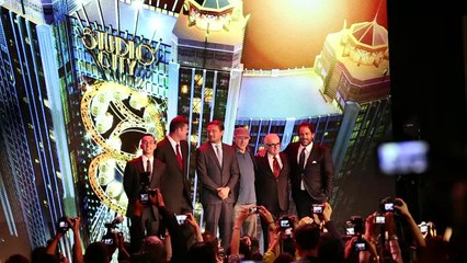 دي نيرو ودي كابري وسكورسيزي في تدشين كازينو في ماكاو