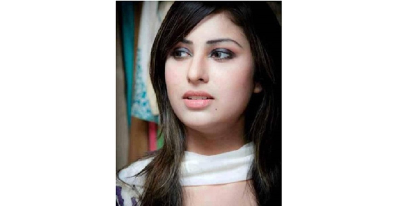 What happened when Helpline Lady Said I love you to a caller...Must Watch
