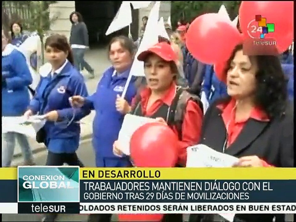 Chile: trabajadores del Registro Civil demandan mejorías laborales