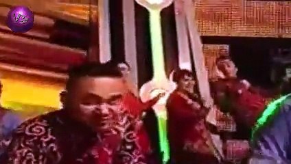 D'Academy Menggoyang Indonesia di Surabaya 24 Oktober 2015 ♪ Erna Ft Lilis Bintang Pantura 1 ♪ Sambalado