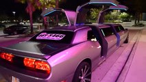 Espantoso!!! Dodge Challenger Limousine!
