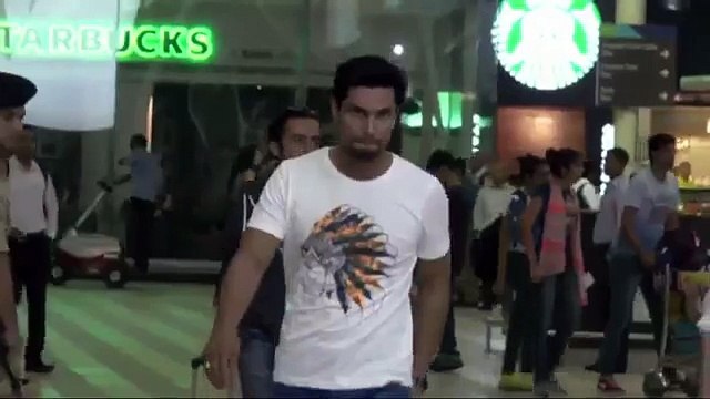 Randeep Hooda on meeting Serial Killer Charles Sobhraj in Kathmandu Jail _ Main Aur Charles