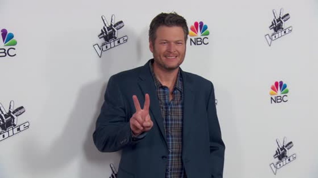 Blake Shelton Expects to Be Targeted For Divorce Jokes at CMAs