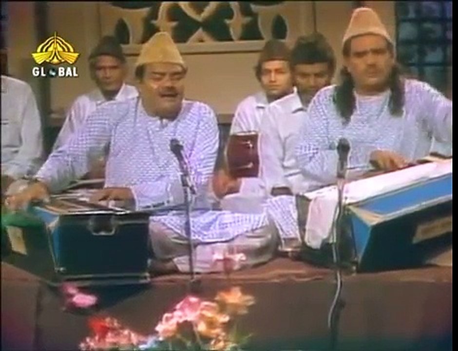 Sabri Bros Tajdar-e-Haram-1.avi (Low)