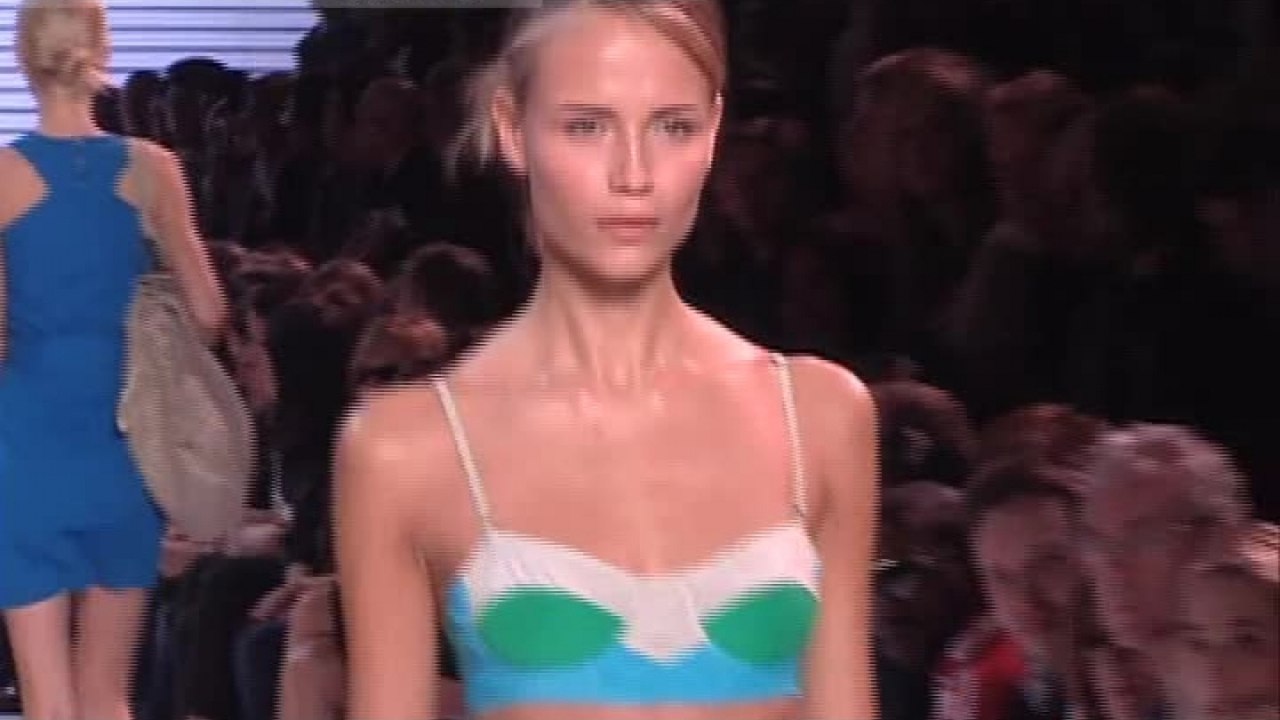 STELLA MCCARTNEY Fashion Show Spring Summer Paris 2007 by Fashion Channel