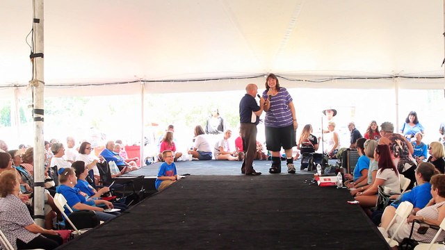 Danny and Layna McCorkle sing 'Lady Loves Me' Elvis Week 2015