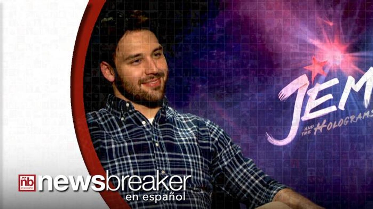 Actor Ryan Guzmán nos habla de como fue Cantar en "Jem and the Holograms"