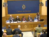 Roma - Conferenza stampa di Ermete Realacci e Stella Bianchi (28.10.15)