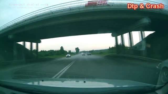 Лобовое дтп 21 06 2015. Авария на дороге.