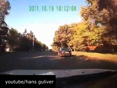 Russian women as a street fighter *Road Rage*