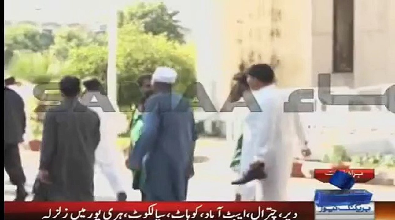Biggest Earthquake on 26 Oct 2015 in Pakistan Shaked Entire Pakistan