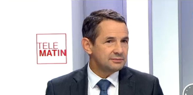 Pour Mandon, Sarkozy est «un peu comme un chien dans un jeu de quilles» en Russie