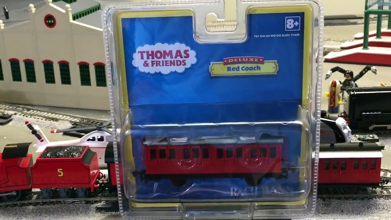 James Gets A New Red Coach! Bachmann Thomas & Friends Trains