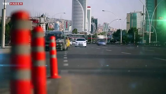 Yoldaki İşaretler 3. Bölüm Arka Koltukta Emniyet Kemeri