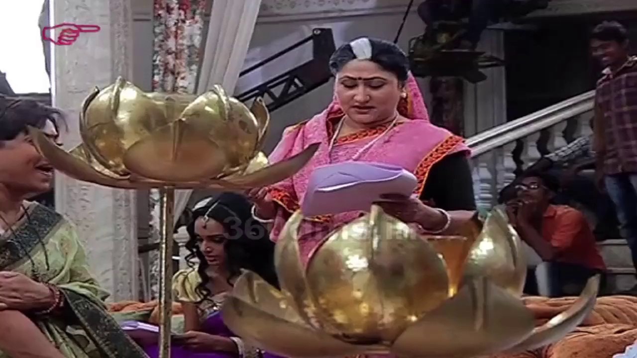 Sasural Simar Ka | Watch 29 October 2015 |  Prem Attacks On Dayan Indrawati