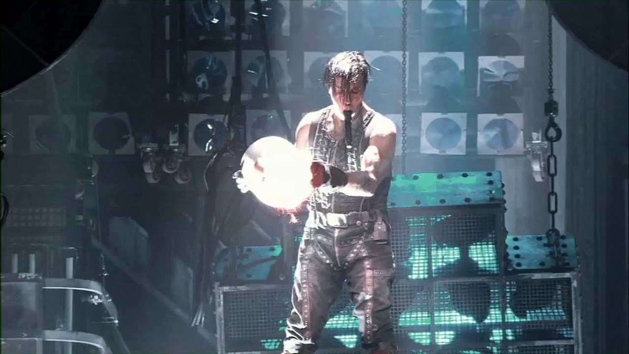 Rammstein Live - Ich Tu Dir Weh - Benzin ( Madison Square Garden)