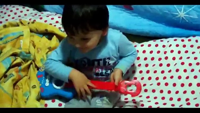 Çılgın Simitçilerin Tepsili Halayı - Komik videolar - Funny videos