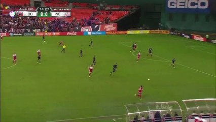 L'énorme retourné acrobatique de Juan Agudelo