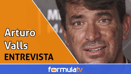 Arturo Valls aparece muy guarro en un photocall