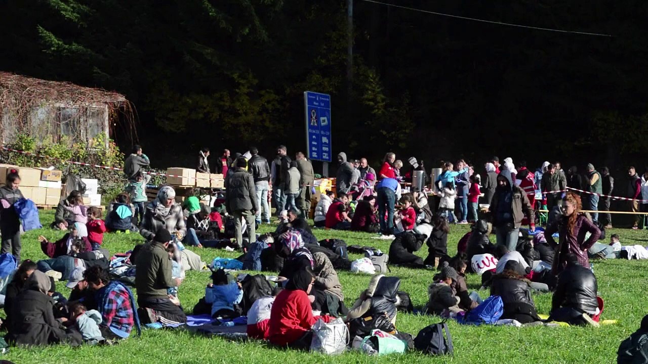 Immer mehr flüchtlinge: angespannte lage in bayern
