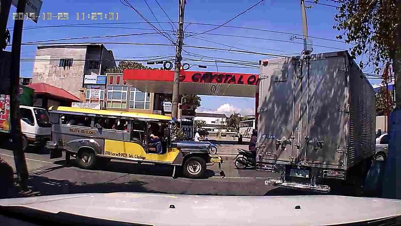 jeep blocking fortune vil 4 street