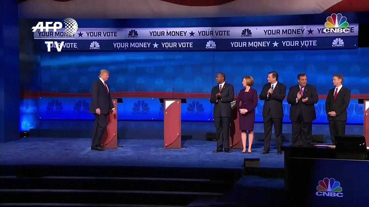 Trump e Carson são alvo em debate republicano