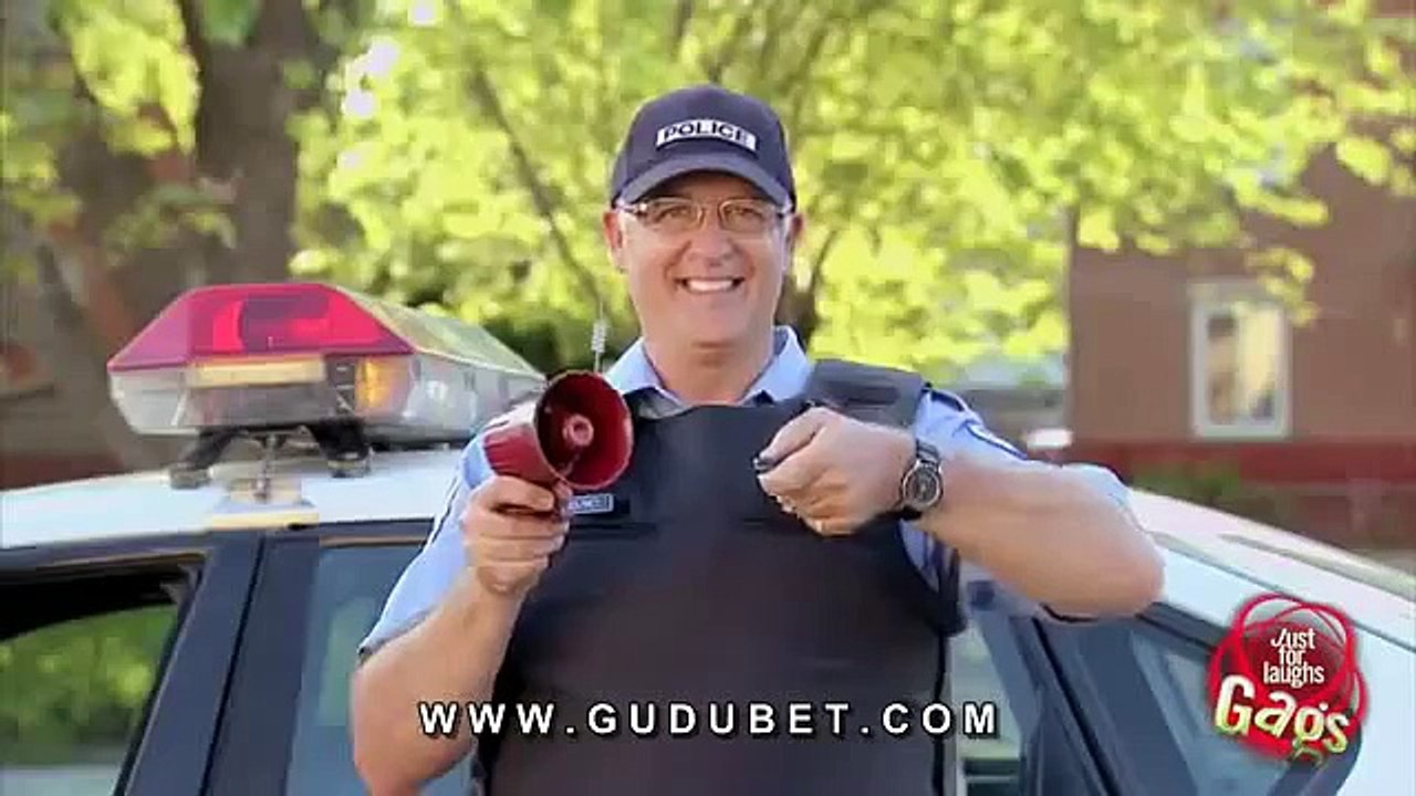 Şoförleri Zor Duruma Sokan Kızlar