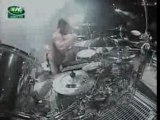 Korn-Twist(Paredes de Coura 13-08-02)