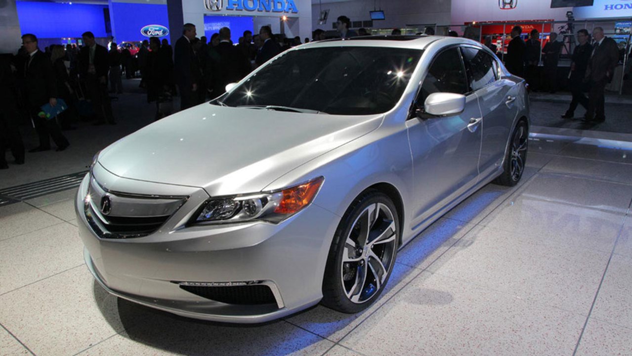 2013 Acura ILX Concept