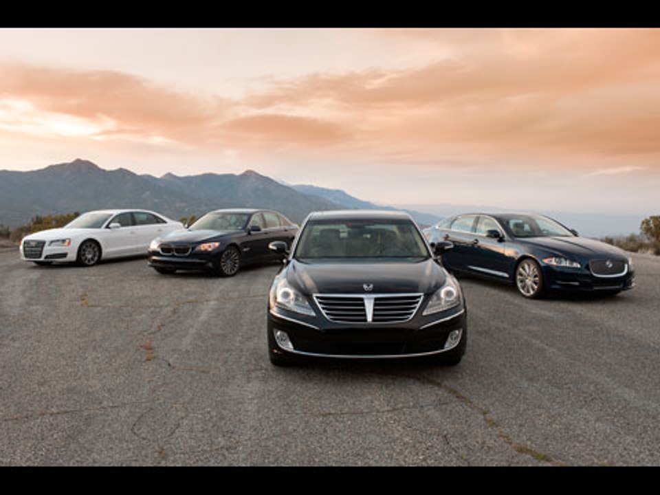 Luxury Sedans Comparison Test