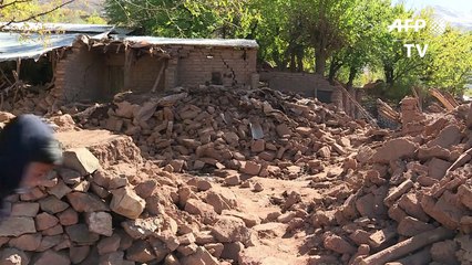 قلق على المشردين  بعد الزلزال في افغانستان وباكستان