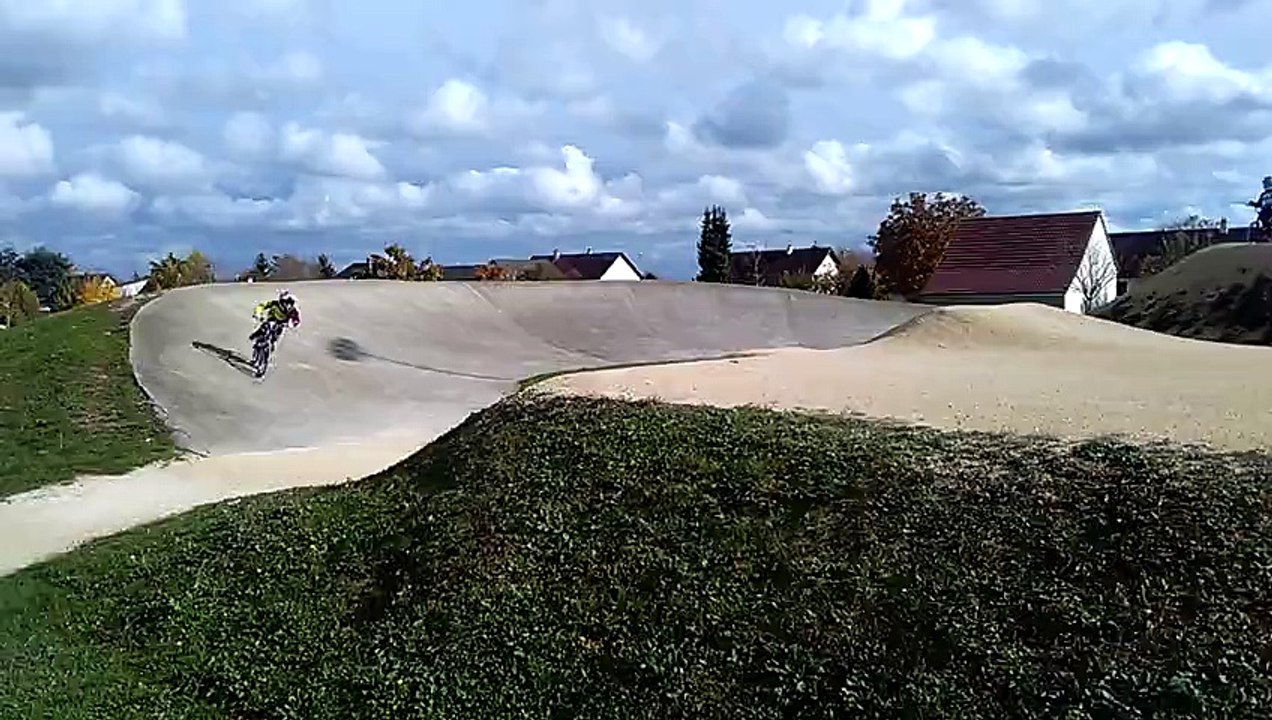 VID_20151028_142710