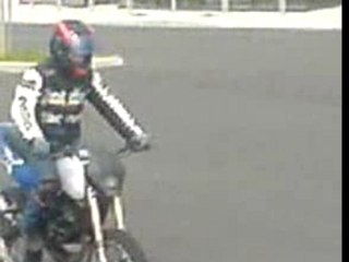 Petite 50cm3 modifié sur parking