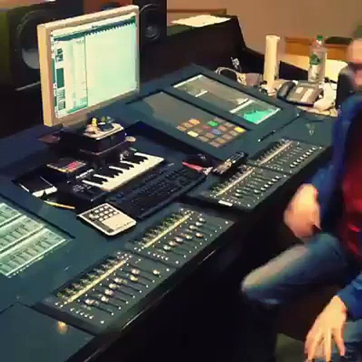 An epic Studio table
