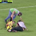 An injured player in Greece receives hilariously bad treatment