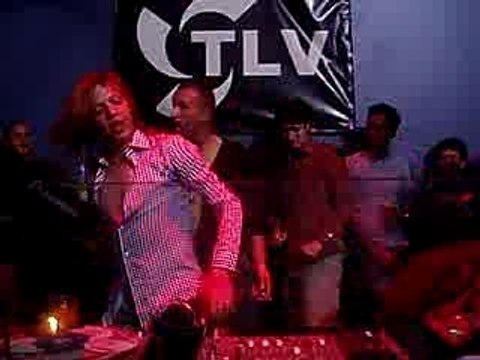 Christina Aguilra - Hurt (Offer Nissim)