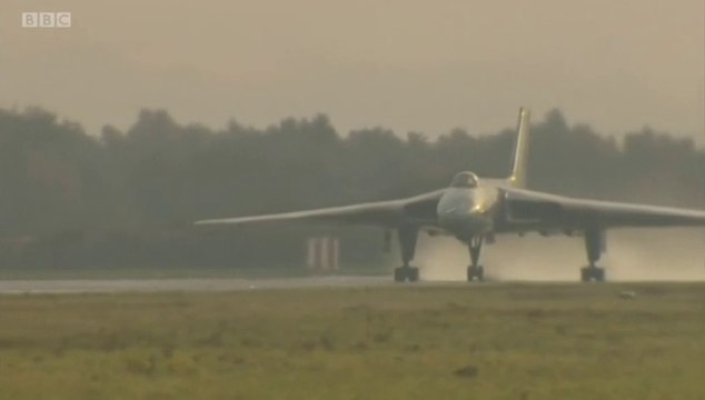BBC Look North (East Yorkshire & Lincolnshire) 28Oct15 - the last flight of the Vulcan