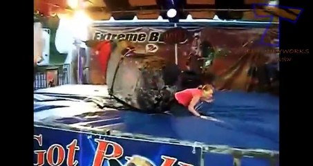 NUEVO! Funny bull riding fail compilation zxvf