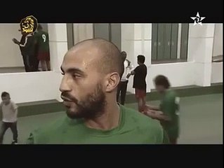 بدر هاري جيبو لنا ولاد البلاد ولاد فرنسا راهم خايفين على رجليهم